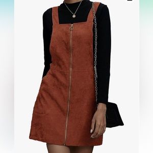 Zipper front, sleeveless, bid strap overall skirt